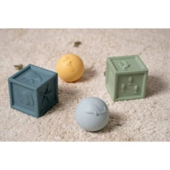 Little Dutch Ocean Cubes/Balls Set -Little Dutch Shop 0012723 little dutch ocean cubes balls set ocean 2 1000