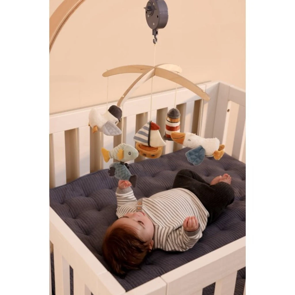 Little Dutch Wooden Music Mobile - Sailors Bay 5 Little Dutch Wooden Music Mobile - Sailors Bay - Image 3