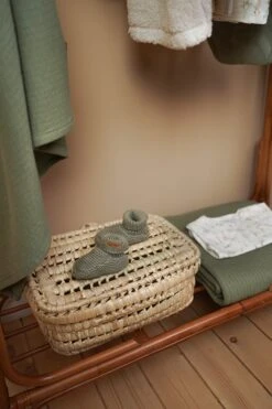 Little Dutch LD Knitted Baby Booties S1 25 Little Dutch LD Knitted Baby Booties S1 -Little Dutch Shop 0015394 little dutch knitted baby booties olive size 1 sailors bay 3