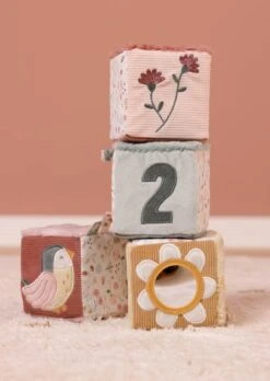 Little Dutch LD Soft Blocks Flowers & Butterflies -Little Dutch Shop 0016660 little dutch set of soft cubes flowers butterflies flowers butterflies 1