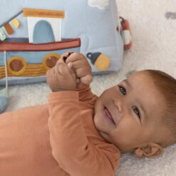 Little Dutch Activity Baby Triangle - Sailors Bay -Little Dutch Shop 0016992 little dutch activiteiten driehoek sailors bay sailors bay 7 1000