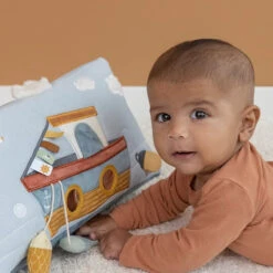 Little Dutch Activity Baby Triangle - Sailors Bay -Little Dutch Shop 0016995 little dutch activiteiten driehoek sailors bay sailors bay 5 1000