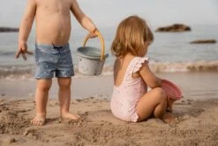 Little Dutch LD Swim Pants Sailors Bay 86/92 26 Little Dutch LD Swim Pants Sailors Bay 86/92 -Little Dutch Shop 0018252 little dutch swim pant sailors bay dark blue 62 68 sailors bay 2 fa298386 d310 4a31 851b d7a96fece617