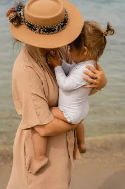 Little Dutch LD Long Sleeve Ruffle Swimsuit 62/68 -Little Dutch Shop 0018421 little dutch bathsuit long sleeves ruffles daisies blue 62 68 daisies 2