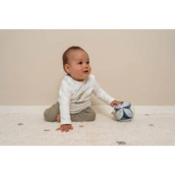 Little Dutch Sensory Gripping Ball - Sailors Bay -Little Dutch Shop 0018805 little dutch gripping ball sailors bay sailors bay 3 1000