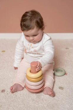 Little Dutch LD Stacking Rings 14 Little Dutch LD Stacking Rings -Little Dutch Shop 0018833 little dutch pink stacking rings plastic 3