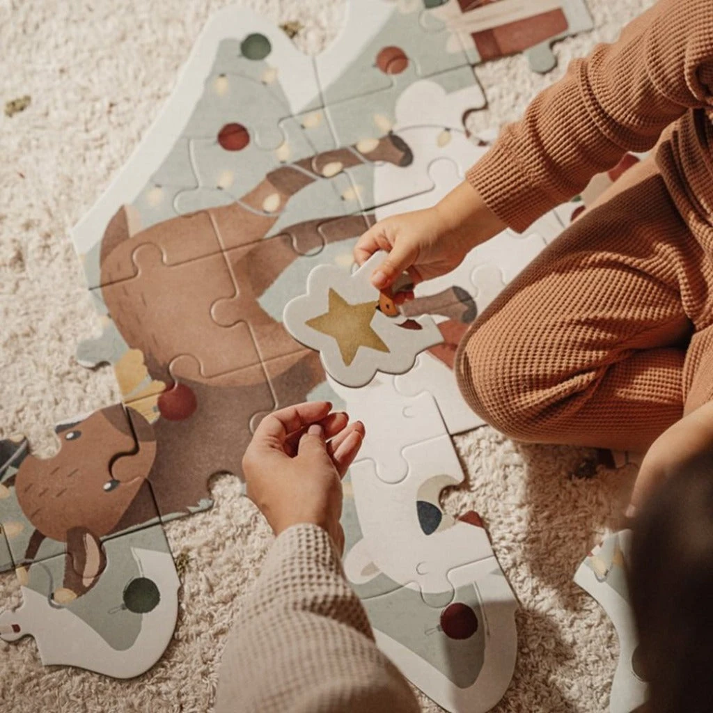 Little Dutch Christmas Jigsaw Puzzle XL 5 Little Dutch Christmas Jigsaw Puzzle XL - Image 3