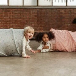 Little Dutch Crawl Tunnel - Flowers & Butterflies -Little Dutch Shop 0022777 little dutch crawl tunnel little pink flowers little pink flowers 3 1000