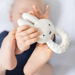 Little Dutch Miffy Teething Toy -Little Dutch Shop 17007 0 MF BP BT TEETHING TOY AMBIANCE 05032020 031
