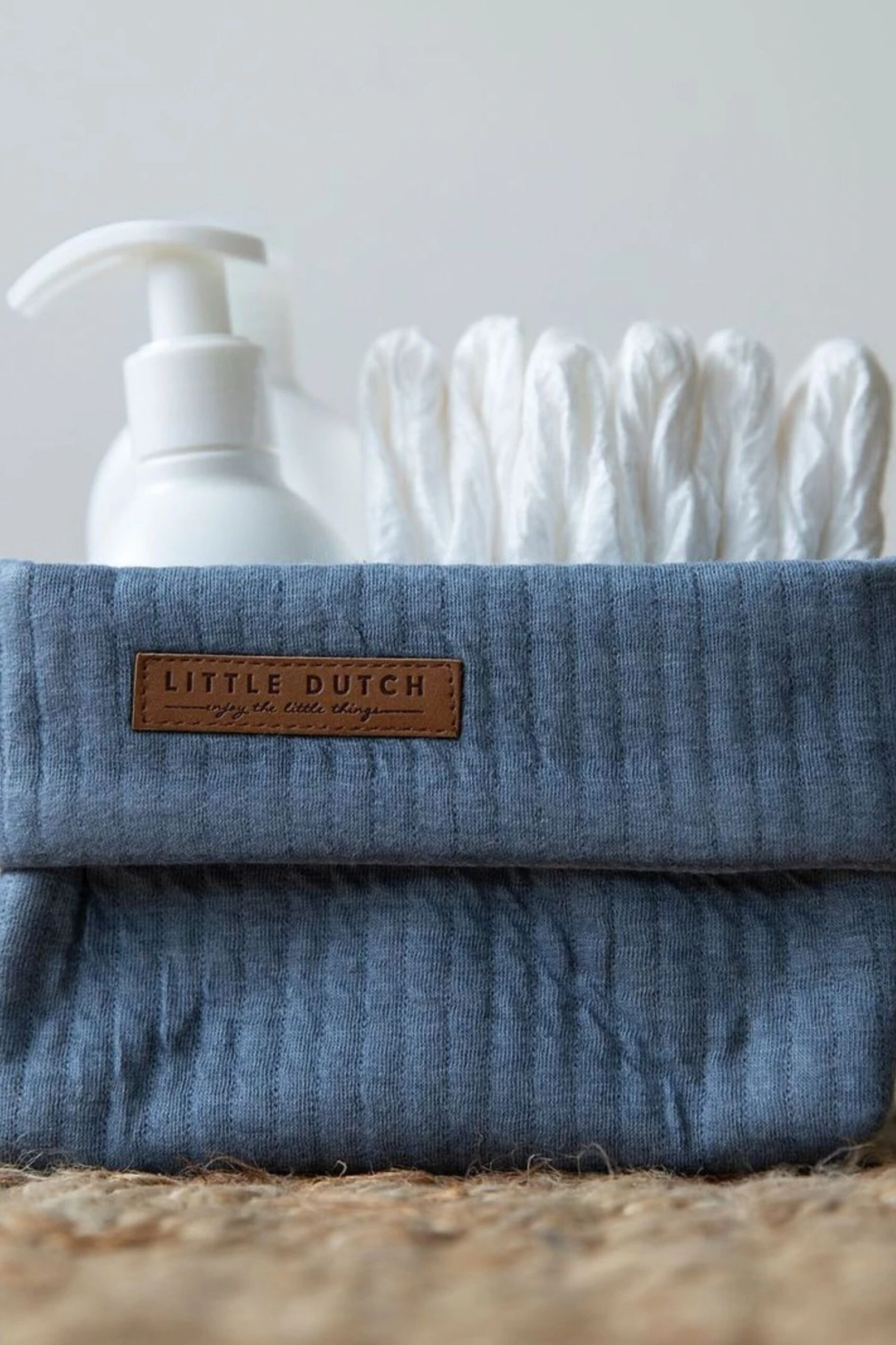 Little Dutch Travel Bag 3 Little Dutch Travel Bag