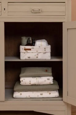 Little Dutch Sailors Bay White Changing Pad 7 Little Dutch Sailors Bay White Changing Pad -Little Dutch Shop C88289s3